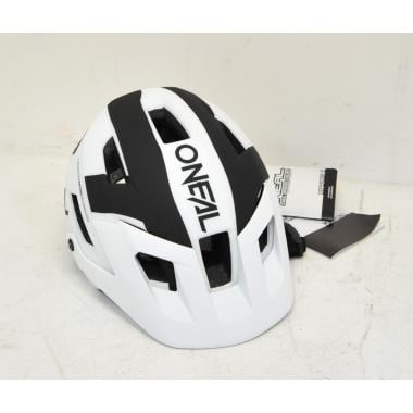 CDA - Casque O'NEAL DEFENDER 2.0 SILVER Blanc/Noir - Taille L / XL O'NEAL Probikeshop 0