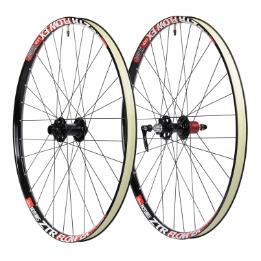Coppia di Ruote NOTUBES FLOW EX 650B STAN'S ZTR 3.30 HD 27,5" Asse Anteriore 20 mm - Posteriore 9x135 mm 0