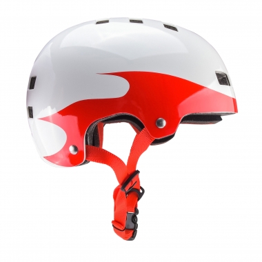 MET YO-YO Helmet White/Red Flames 0